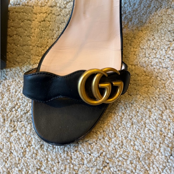 Gucci Black Leather Slingback Heels with Gold Double G - Picture 7 of 12